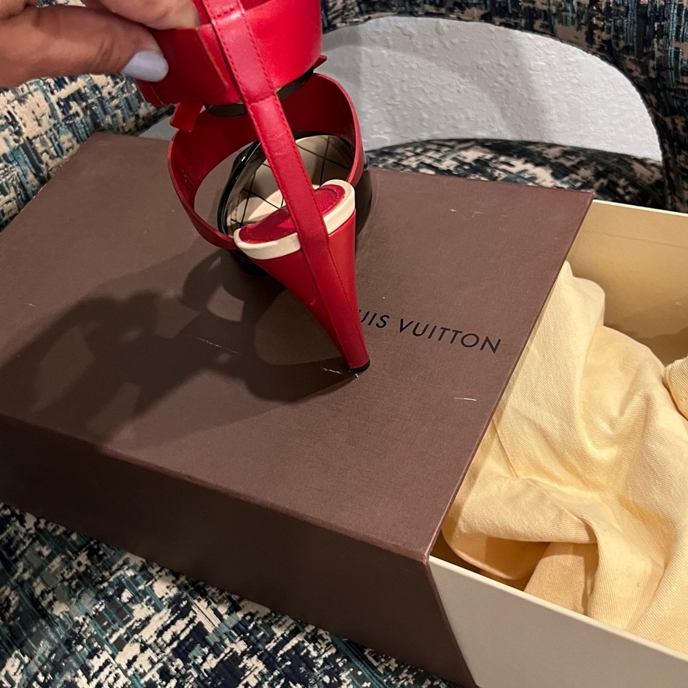 Louis Vuitton heeled sandals - Picture 7 of 11